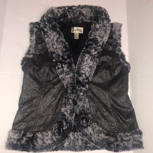 Joseph Ribkoff metallic Gillet faux trimmed vest